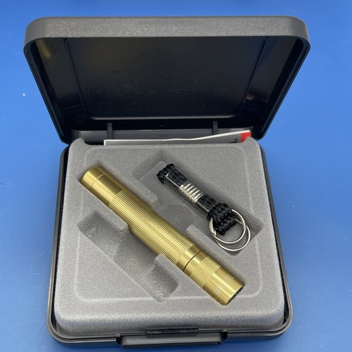 Y6f maglite solitaire gold - maglite,